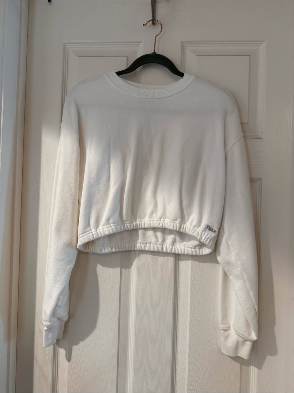 Aritzia TNA Sweatfleece Terry Fleece Perfect Fit Crop Crewneck - Ivory, Size Med